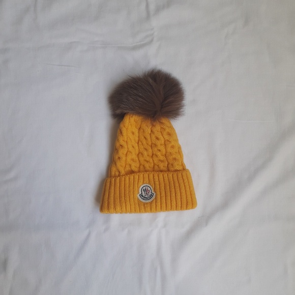 yellow moncler hat